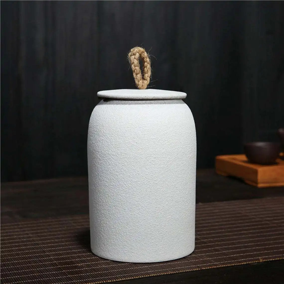 Stylish Ceramic Tea Storage Jar with Lid - Space-Saving Design