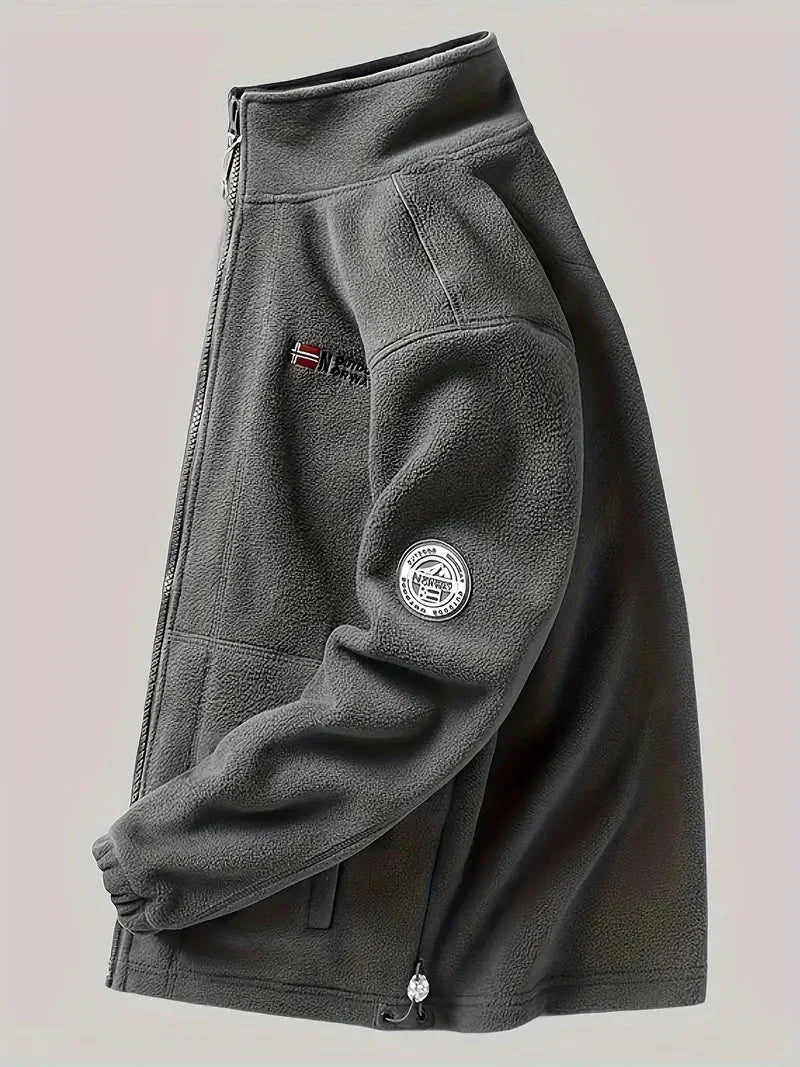 Alpine Comfort Fleece Jacket – Lightweight Warmth for Every Explorer