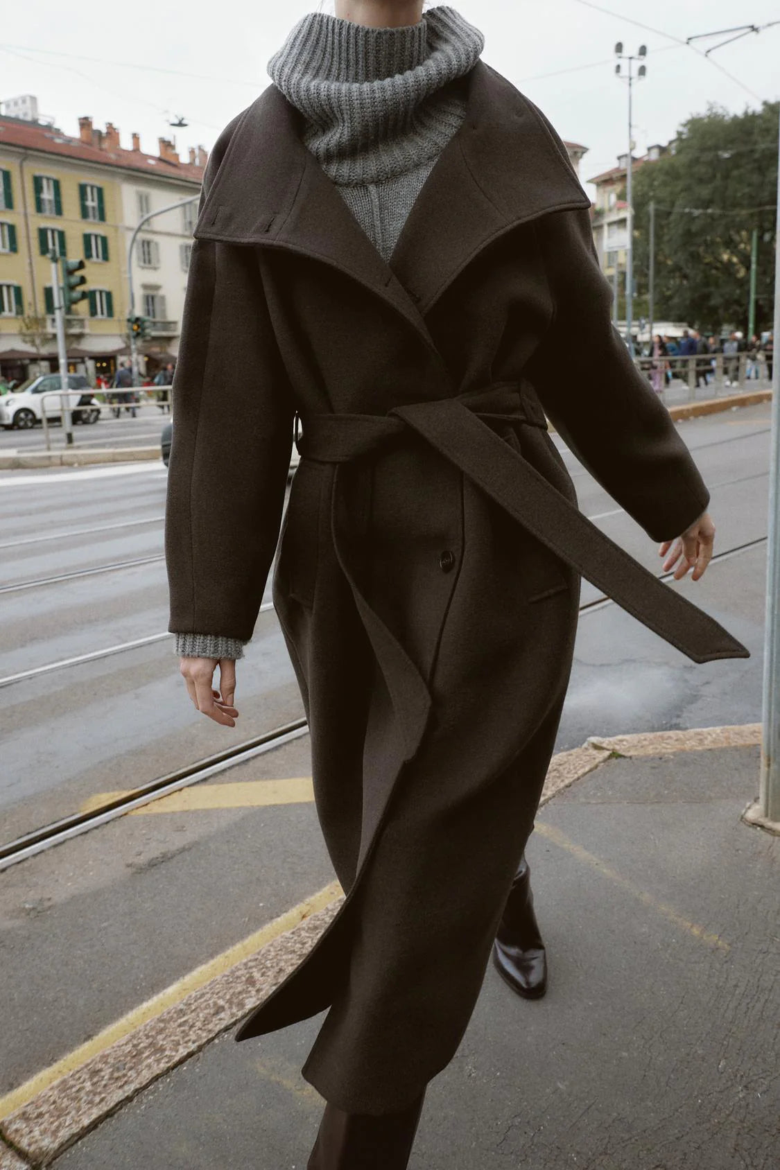 Virelli™ Wool Coat — Sculpt Your Silhouette with Feather-Light Warmth and Unstoppable Confidence