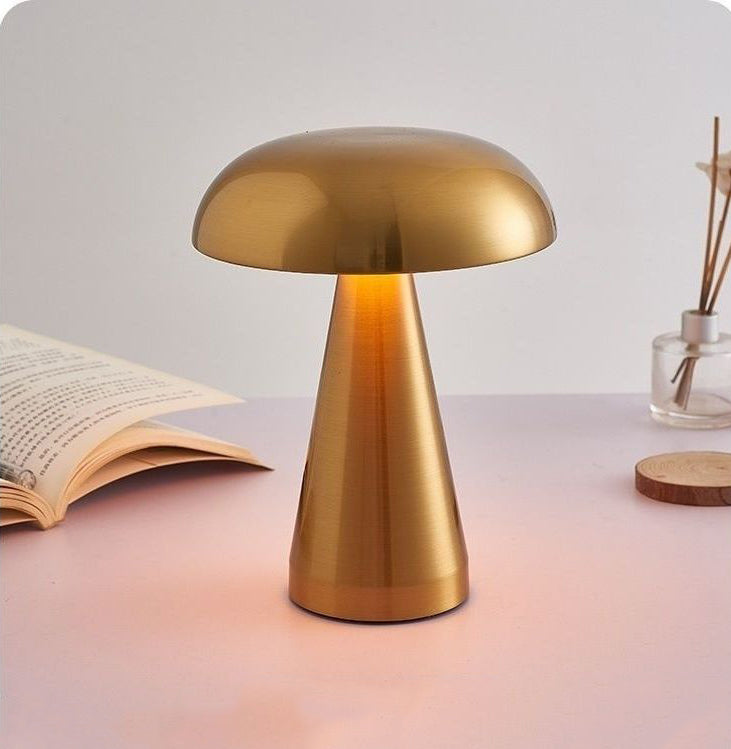 LunaLamp - Wireless USB rechargeable table lamp with adjustable dimming