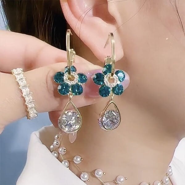 FloraLuxe™ Earrings — Ignite Every Room with Radiant Confidence and Timeless Sparkle