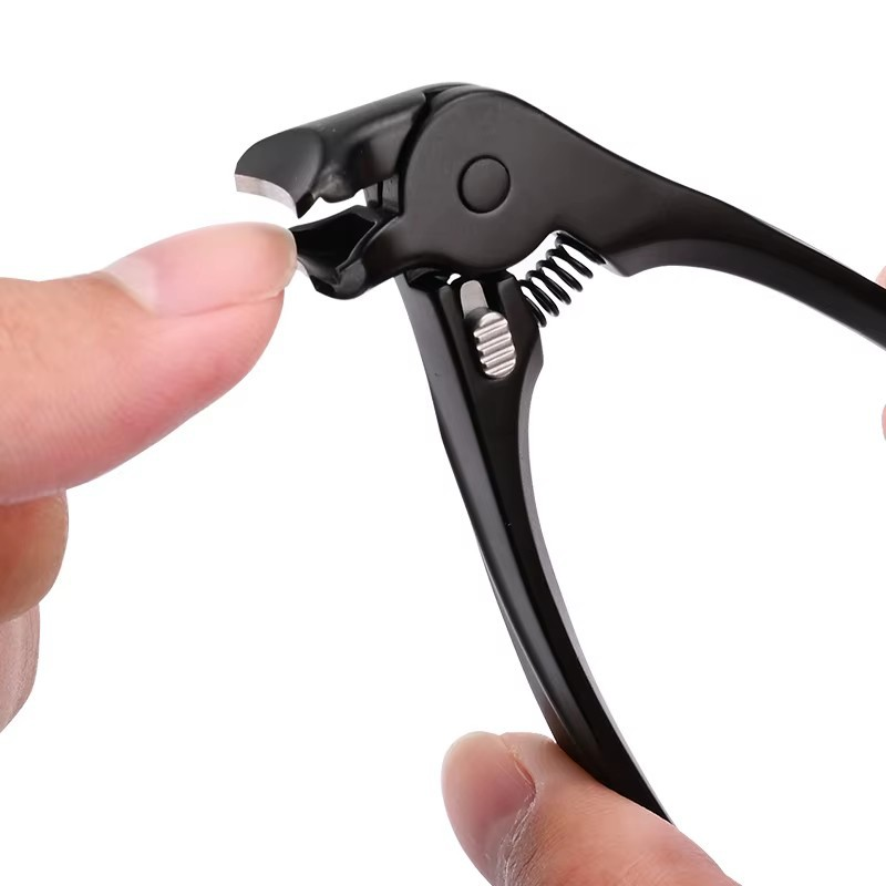 TitanTrim™ — Effortless Control for Nails You’ll Be Proud to Show Off