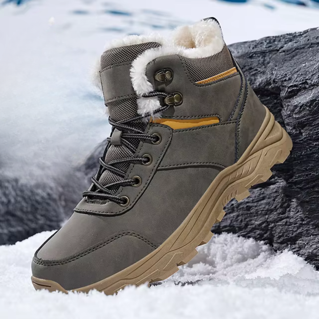 Men's Insulated Winter Trekking Boots – Waterproof & Cozy