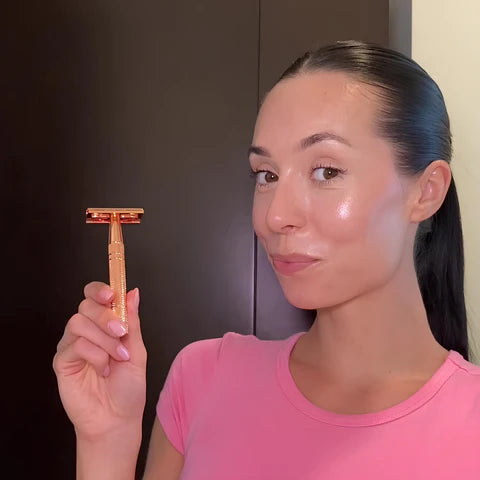 VeloraSmooth™ — Glide to Silky, Confident Skin Without the Hassle