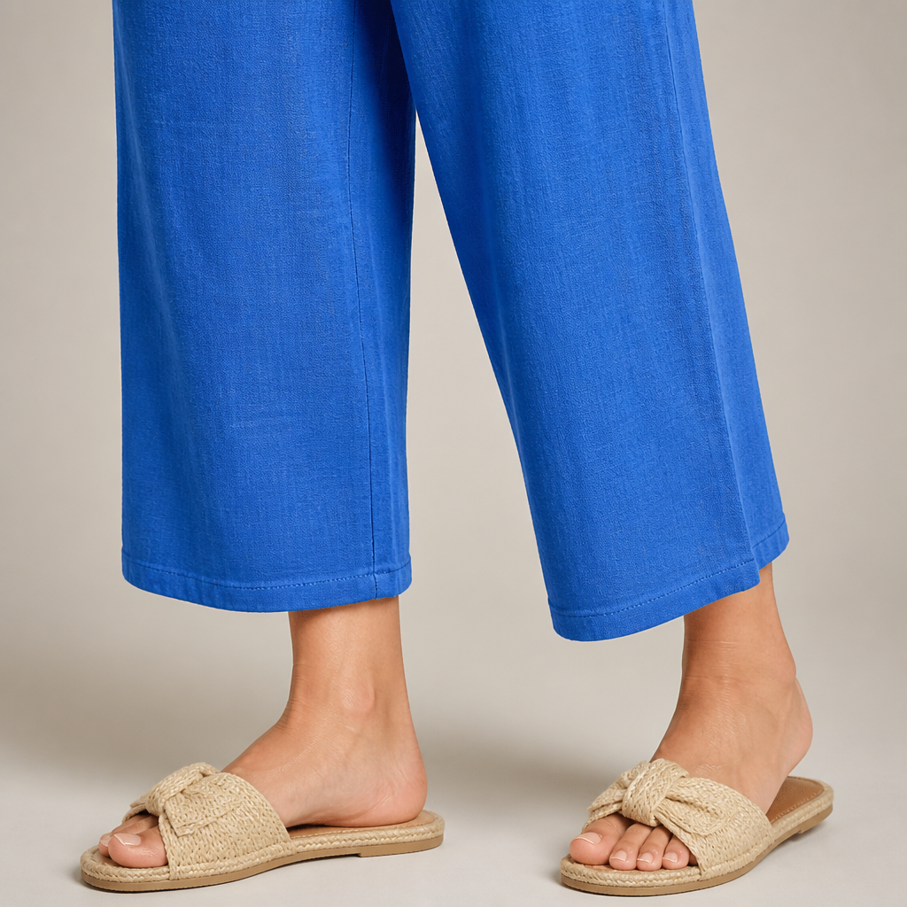 LumoraEase™ – Comfy Cotton-Linen V-Neck Two-Piece Ensemble