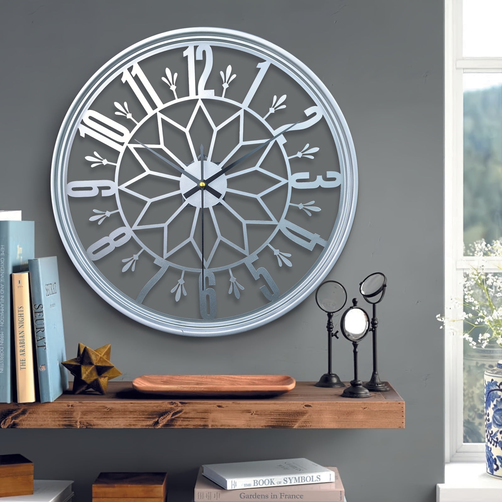 Elegance in Time – Quiet Vintage Metal Wall Clock