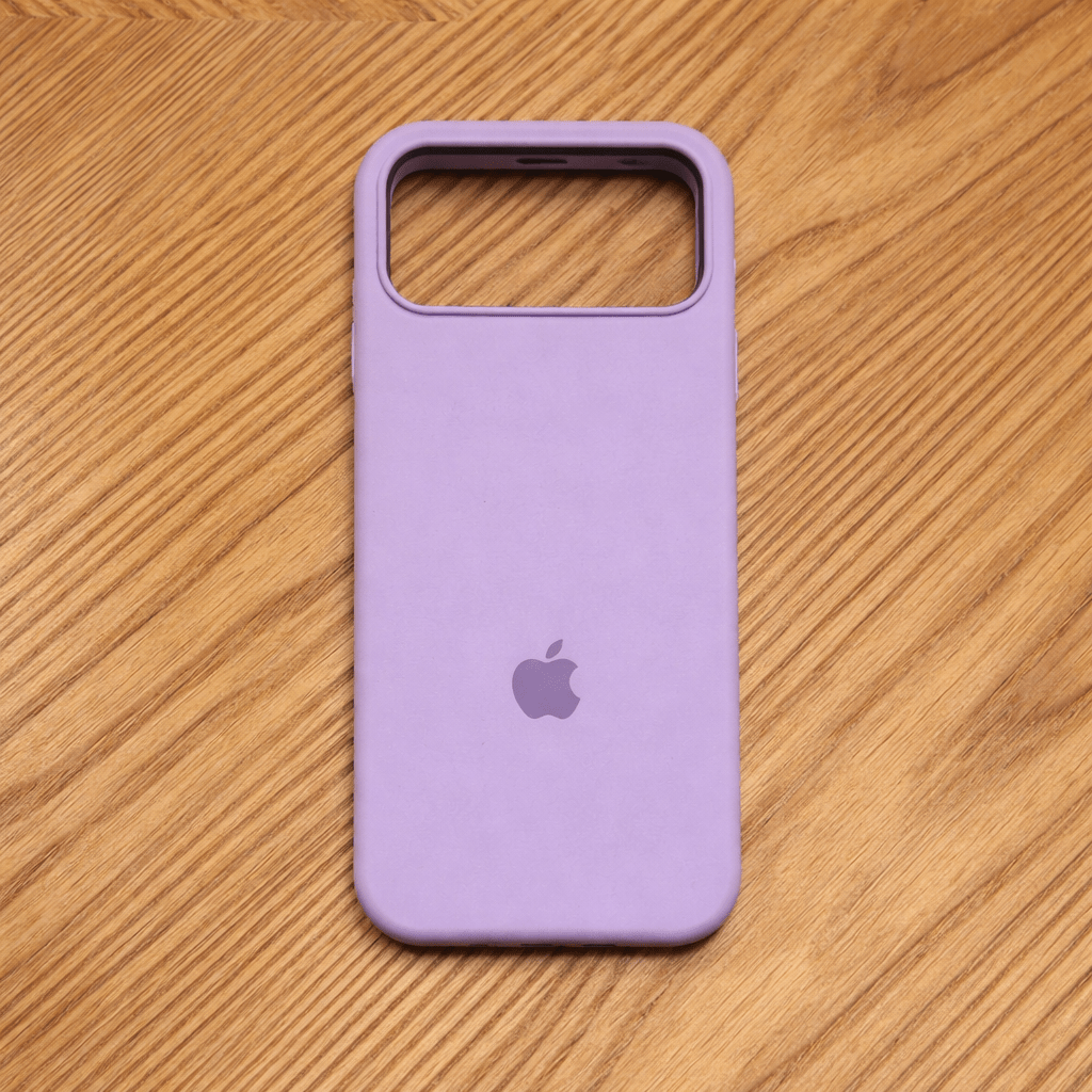 Sleek Silicone Case with Magnetic Compatibility for iPhone