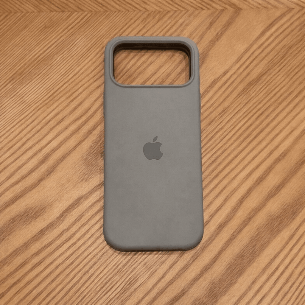 Sleek Silicone Case with Magnetic Compatibility for iPhone