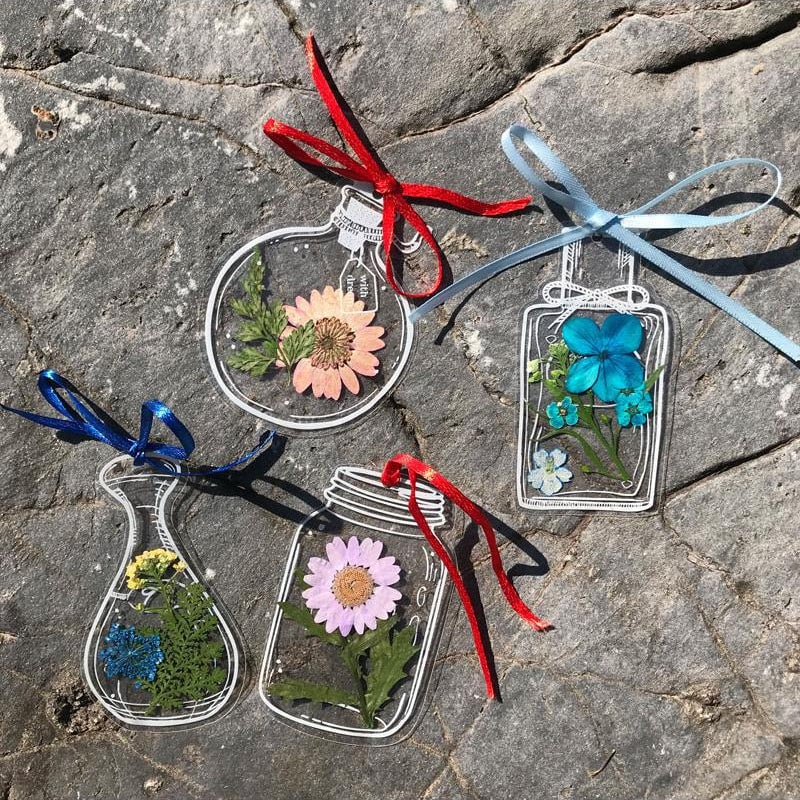 FloraHold™ — Feel Every Page Bloom with Timeless Beauty and Lasting Protection
