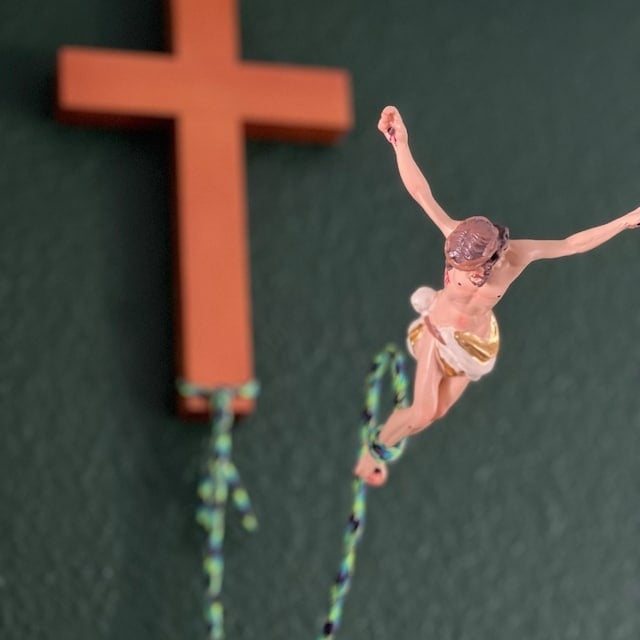 HaloLift™ — Ignite Joy and Wonder with Floating Art That Captivates Every Soul