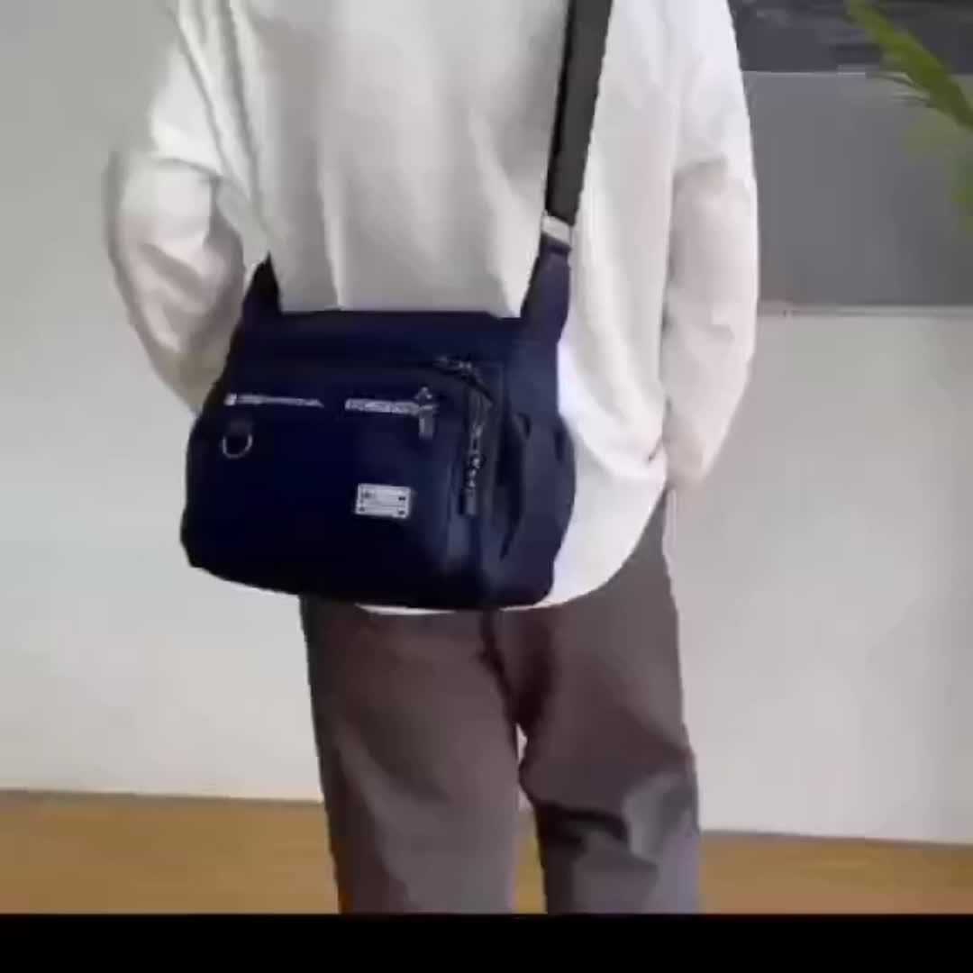 Everyday Essential Crossbody Bag – Organized and Reliable