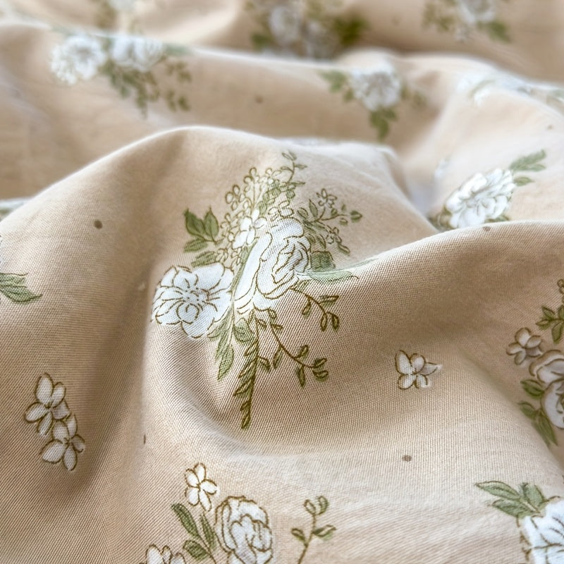 Petal Breeze – Airy Floral Summer Quilt for Cozy Comfort
