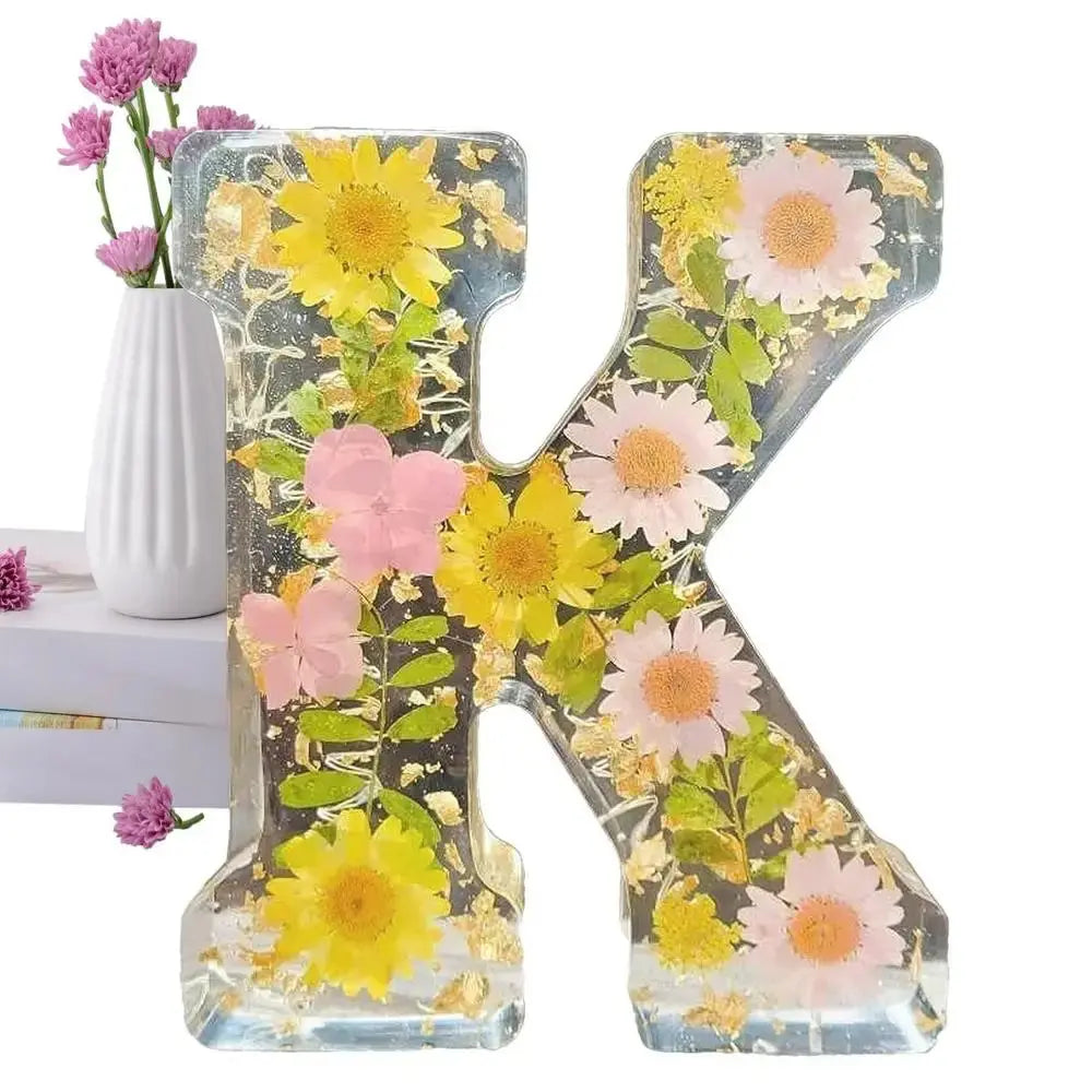 FloraLetter™ — Personalize Your Space with Handcrafted Floral Resin Art