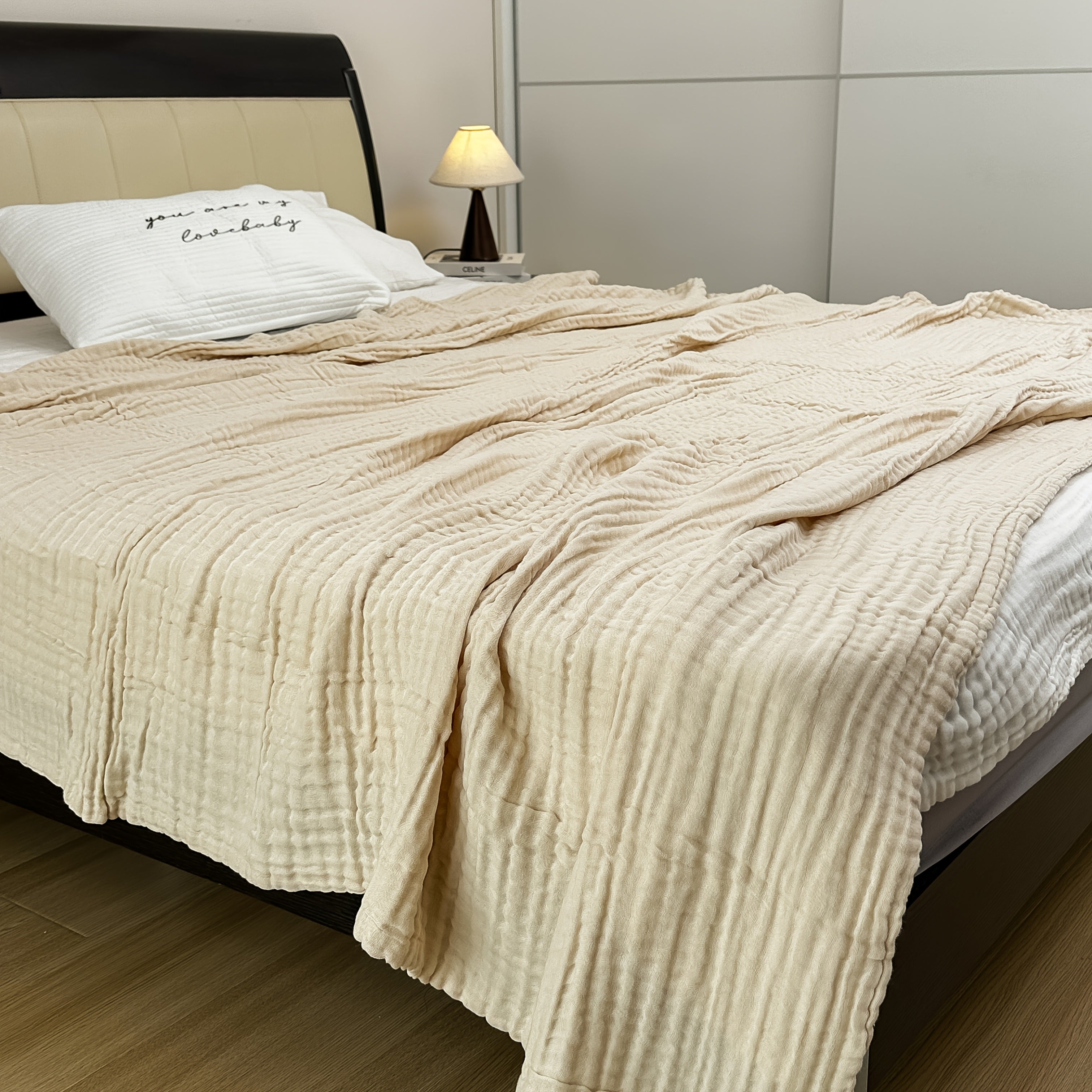 CozyCloud – Lightweight Cotton Nap Blanket for Ultimate Comfort