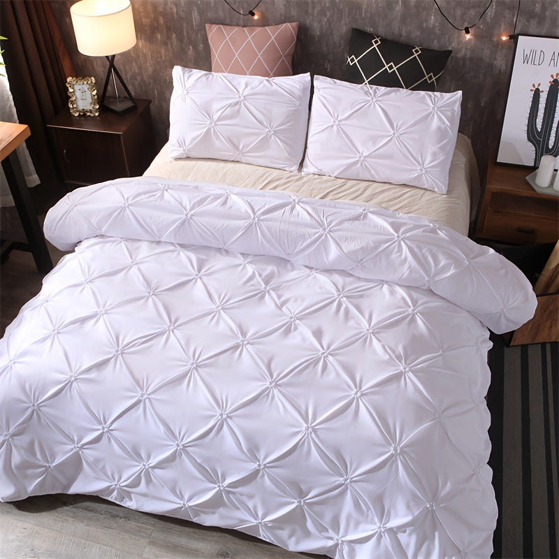 TranquilNest – 3-Piece Pleated Duvet Cover Ensemble