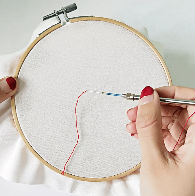 ArtisanEase™ — Craft Longer, Create Freely with Zero Hand Fatigue