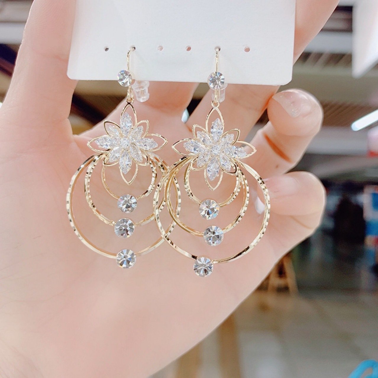 VitaliBloom™ Earrings — Ignite Instant Confidence with Timeless Italian Elegance