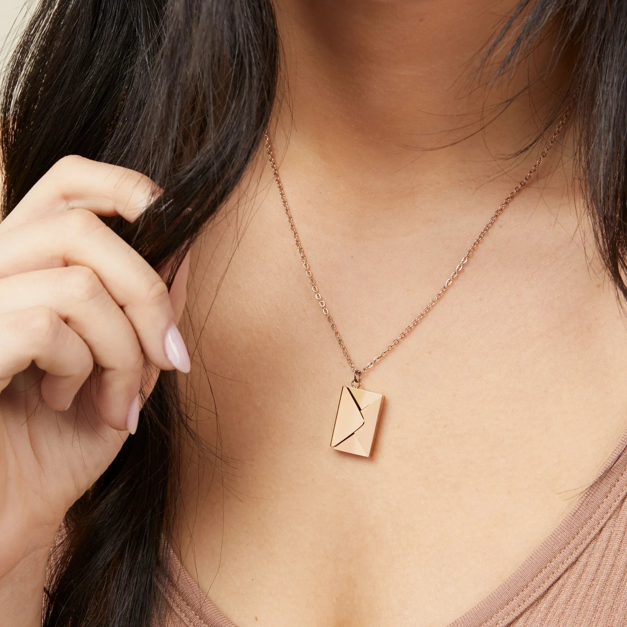AmoraSeal™ — Treasure Your Love in a Secret, Soul-Stirring Keepsake