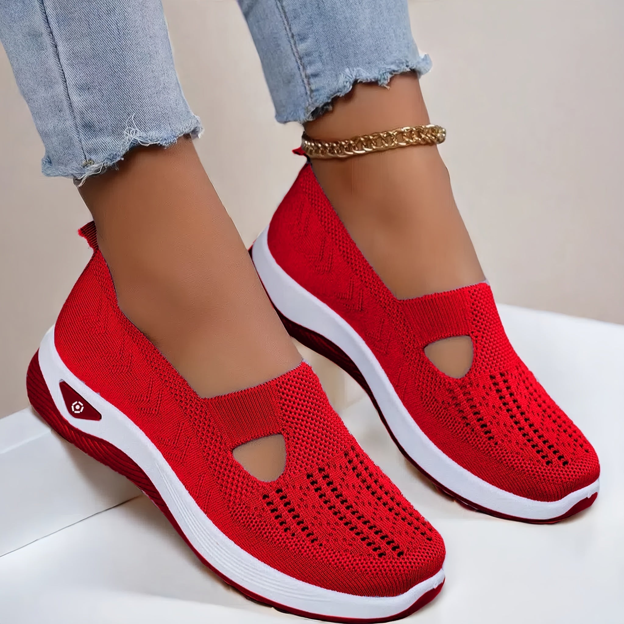 StrideLuxe™ Sneakers — Feel Light, Stylish, and Unstoppable Every Step of the Day