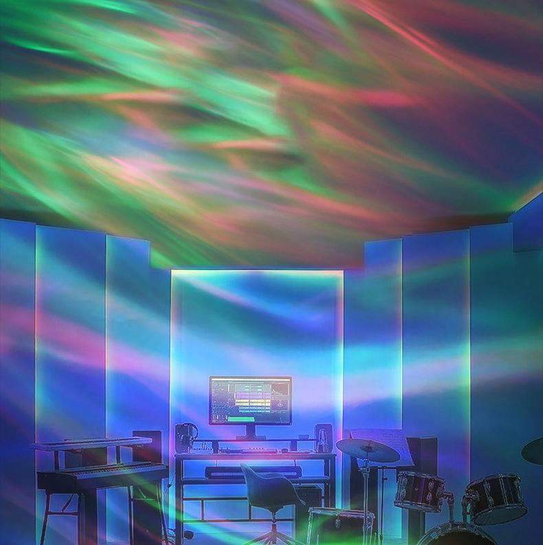 AuroraDream – Experience the Northern Lights in Your Room!