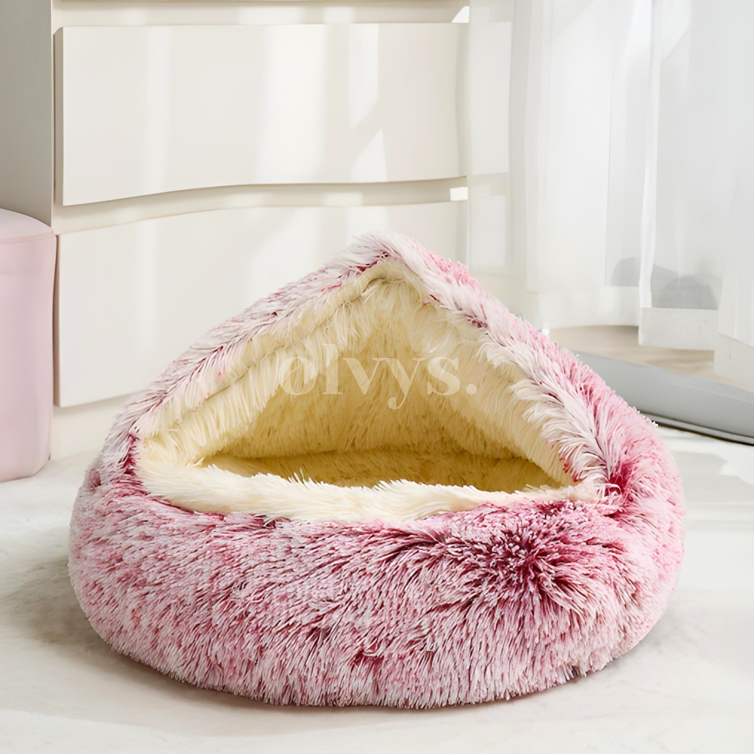 SnuggleNest™ — The Cozy Hug That Calms Your Pet to Deep, Dreamy Sleep