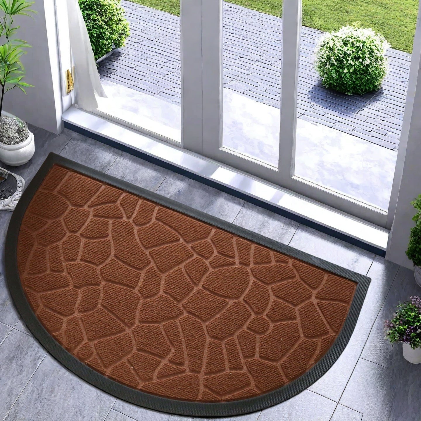 EcoChic - Elegant Outdoor Mat for Front and Back Doors 44.96x74.93cm