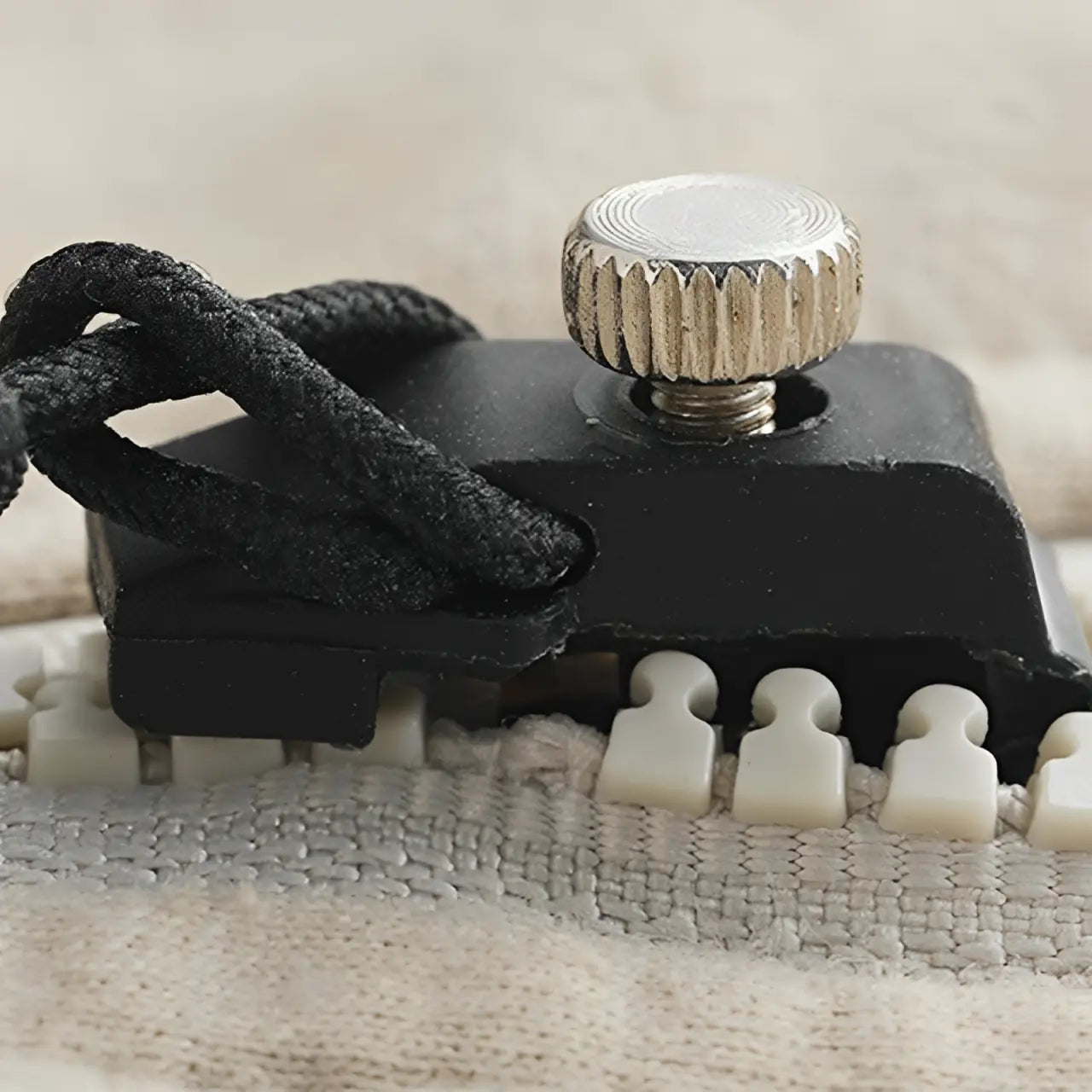 Quick Fix: Removable Zipper Pulls with 6+6 Free Offer