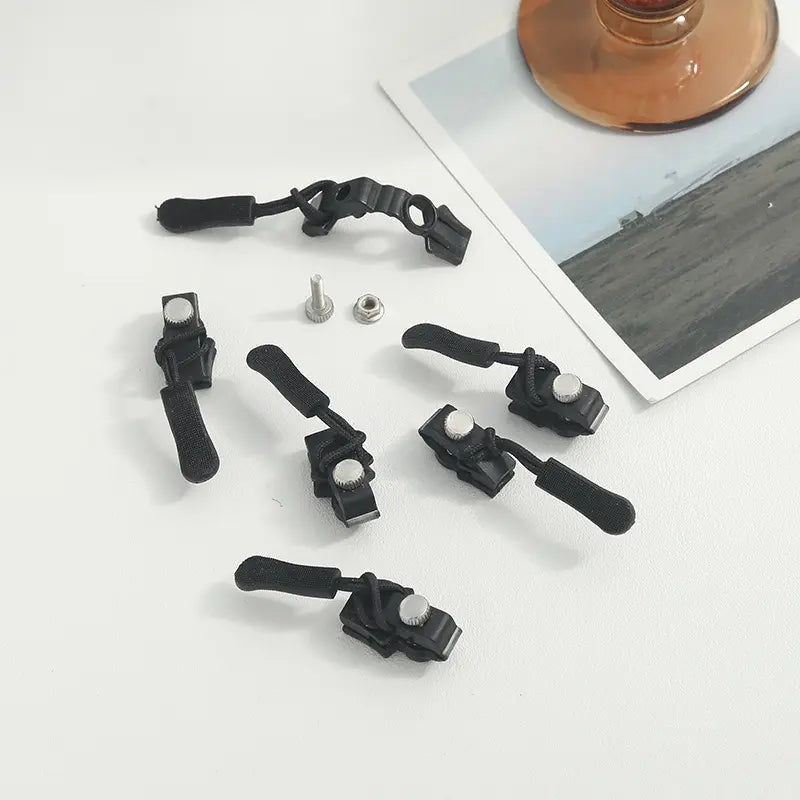 Quick Fix: Removable Zipper Pulls with 6+6 Free Offer