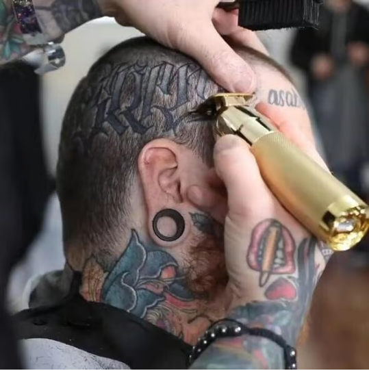 SharpEdge™ — Unlock effortless, pro-quality style anytime, anywhere