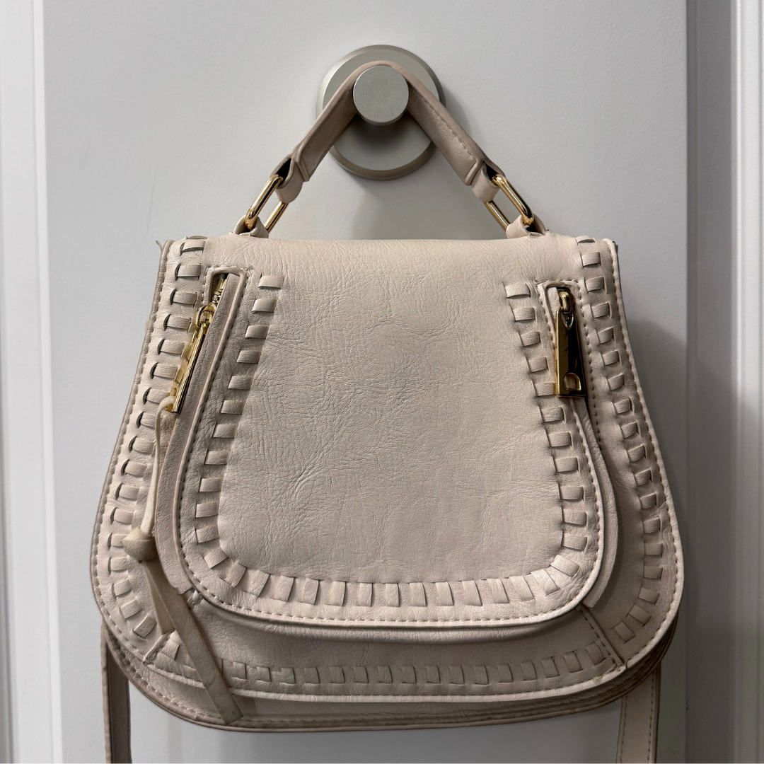 SuctionStrong™ — Hang Heavy Gear Without a Scratch or Slip