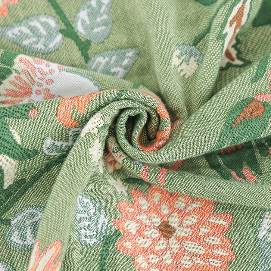 BreezyTwist – Dual-Sided Cotton Chiffon Bed Cover for Year-Round Relaxation