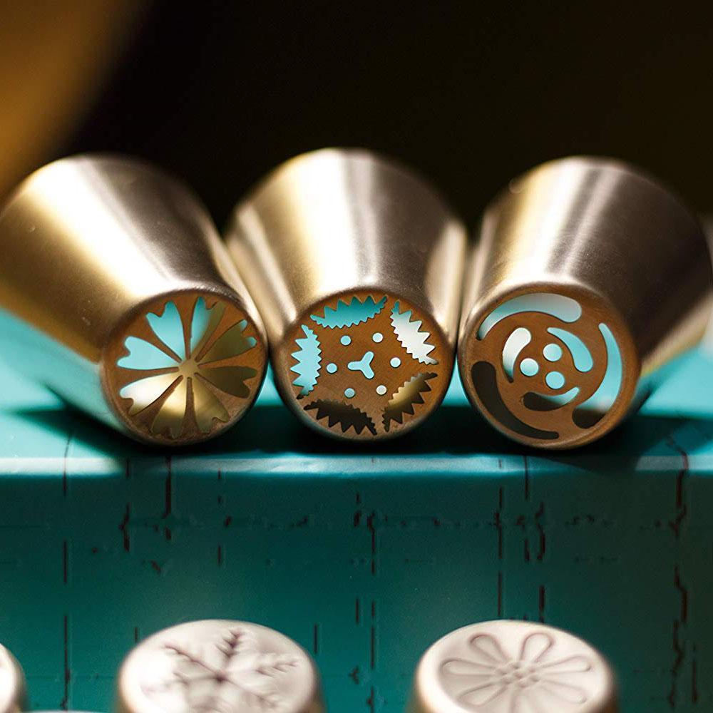 FloraFrost™ Tulip Nozzle Set — Transform Every Dessert into a Stunning Edible Masterpiece