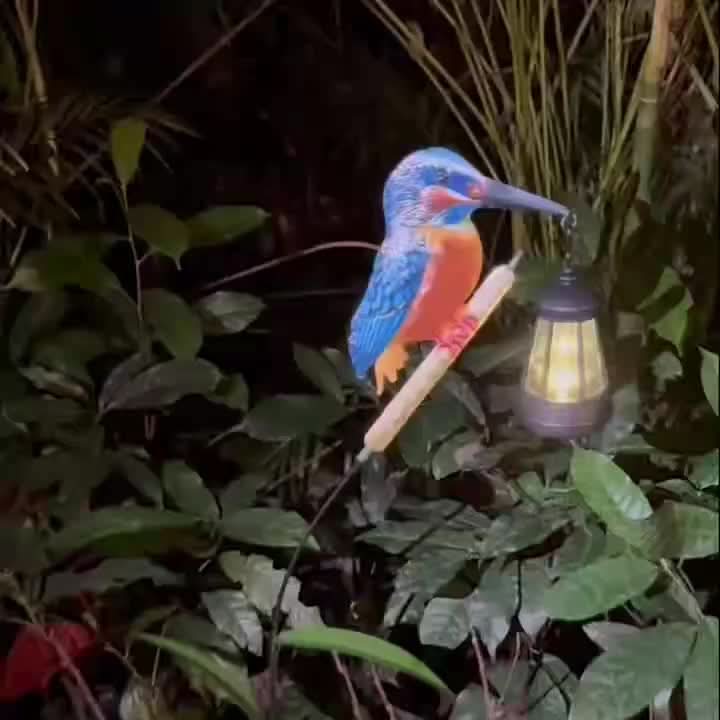 Solar Hanging Light for Garden - Hummingbird Lantern