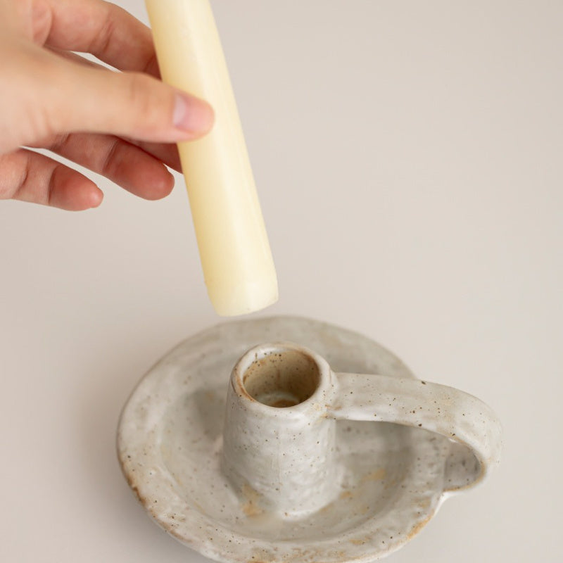 Elegant Minimalist Candleholder for Stylish Spaces