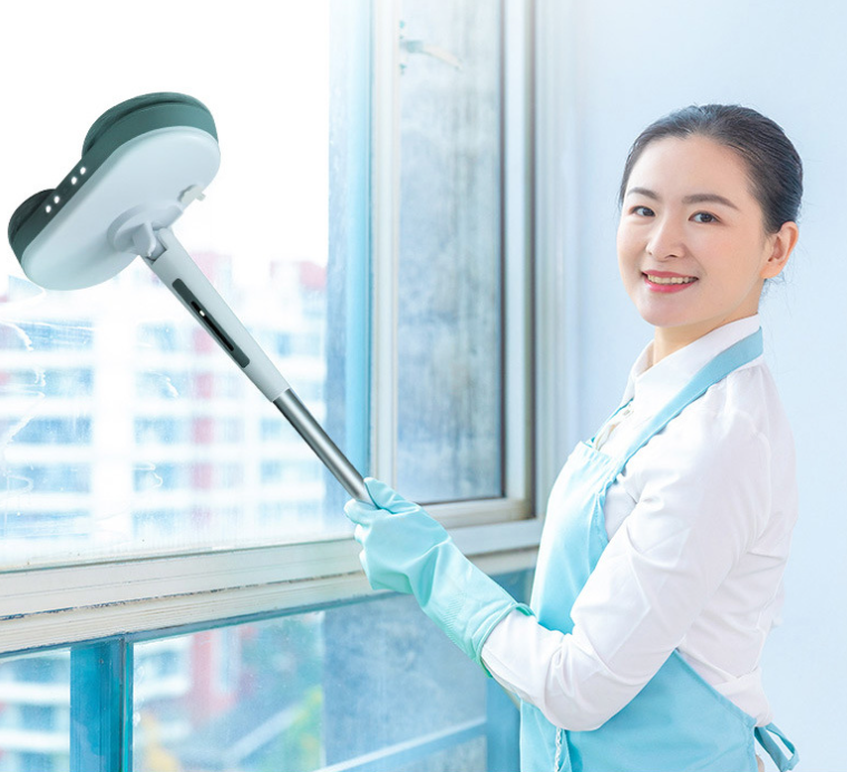 LuxClean – Shiny Floors Without Effort!