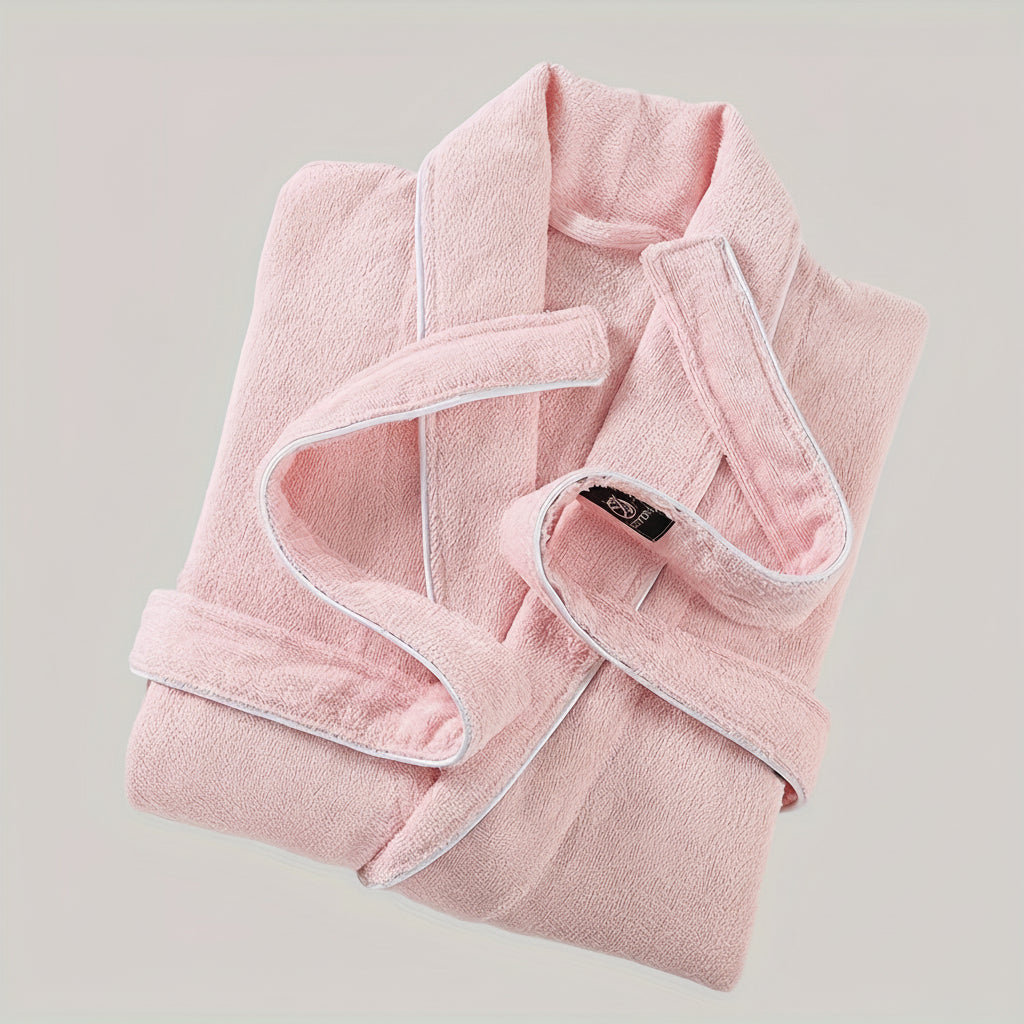 Luxurious Cotton Robe for Ultimate Warmth and Comfort