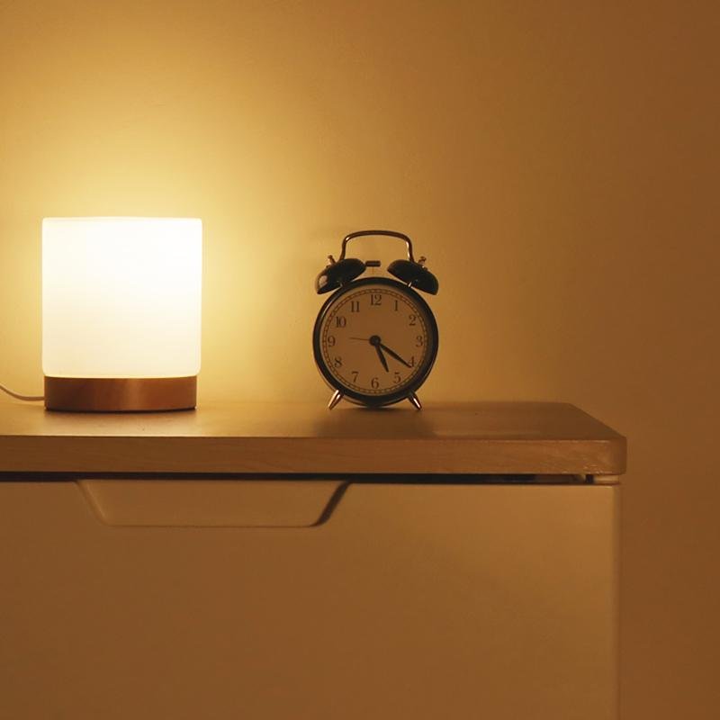 CylinderLight | Sleek Table Lamp with Touch Control and 360° Illumination