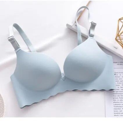 Feel Lifted™ — Experience All-Day Comfort and Invisible Curve Boosting Freedom