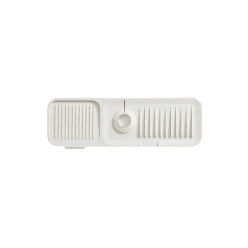 AquaShield™ Silicone Drying Mat — Keep Counters Spotless and Dry Without Lifting a Finger