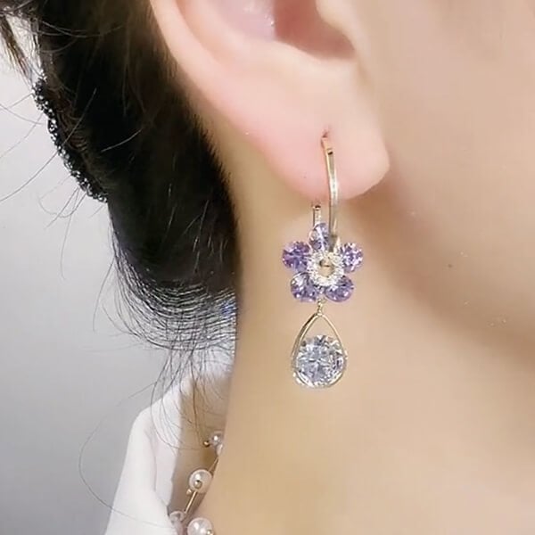 FloraLuxe™ Earrings — Ignite Every Room with Radiant Confidence and Timeless Sparkle
