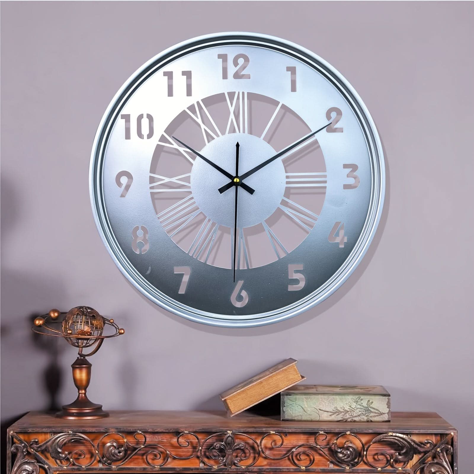 Round Wall Clock in Iron with Silent Mechanism