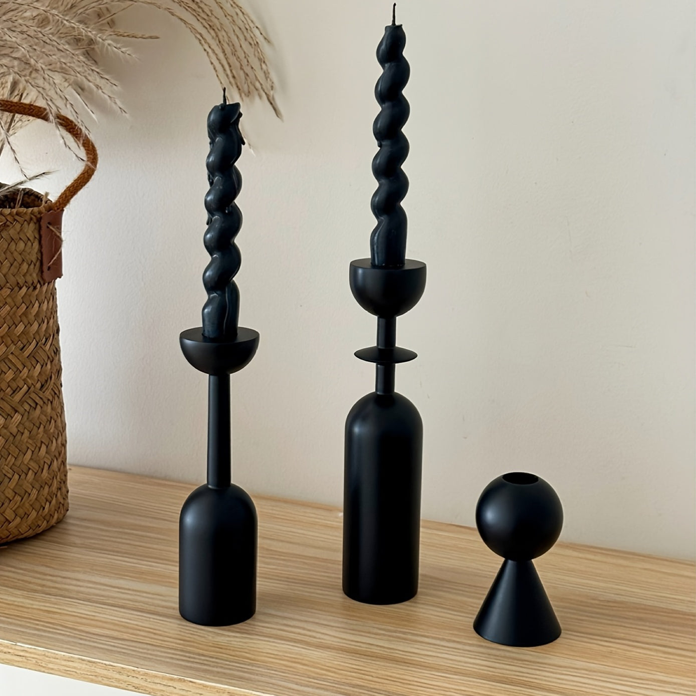 Luxe Emberwood – Chic Wooden Candle Holders Set