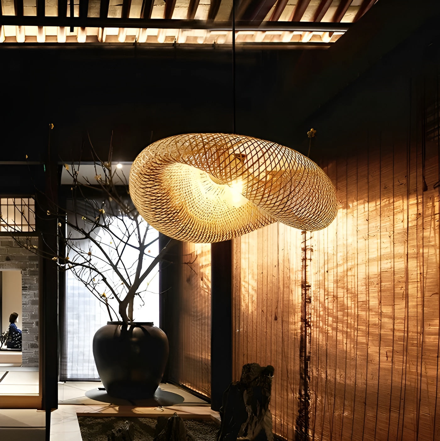 Organic-Style Bamboo Pendant Lamp Featuring Natural Design