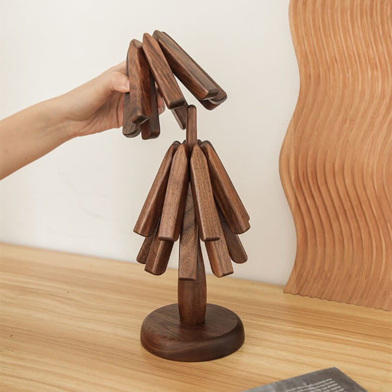EmberGuard™ Walnut Mat — Protect Your Table and Impress Every Guest with Timeless Elegance