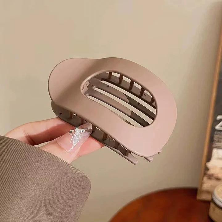 HaloGrip™ — Escape Hair Clip Pain and Rock Effortless Comfort All Day