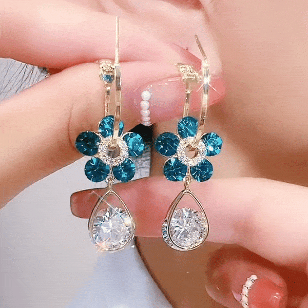 FloraLuxe™ Earrings — Ignite Every Room with Radiant Confidence and Timeless Sparkle