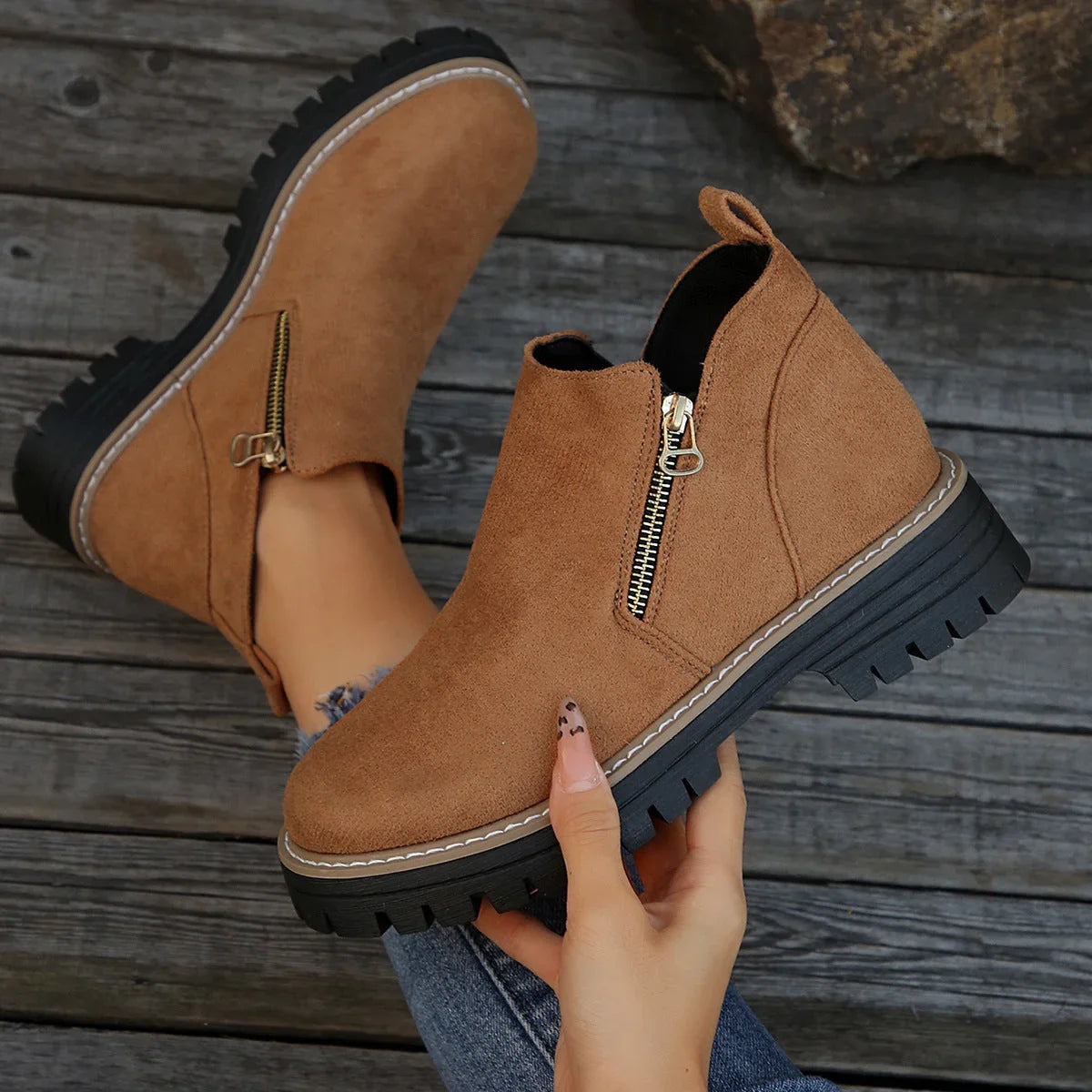LuxeStep™ — Slip Into All-Day Comfort and Unshakable Confidence