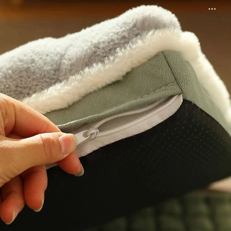 Plush Pet Bed with Easy-Clean Fabric