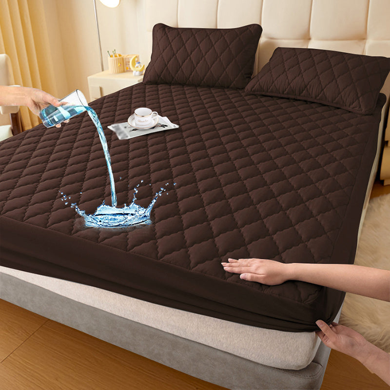 DreamShield™ — Sleep in Total Comfort with Invisible, Waterproof Protection Every Night