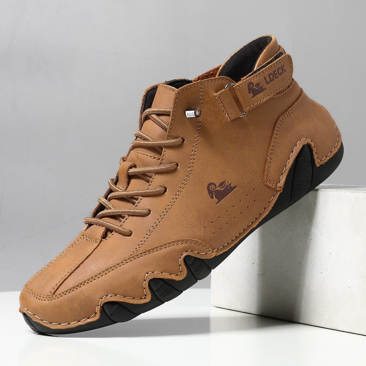 AquaStride - Waterproof Orthopedic Footwear for All-Day Comfort